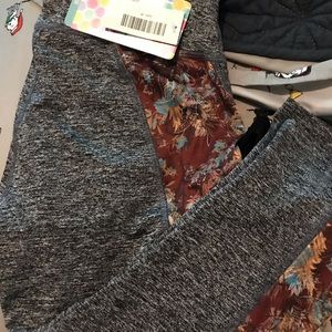 LuLaRoe Jade workout Capri